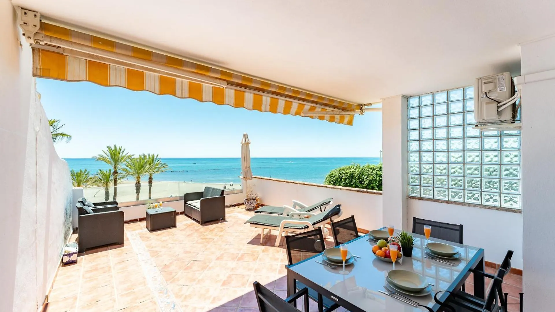 Living On The Beach , First Line + Big Terrace Best Views Benalmadena Apartment